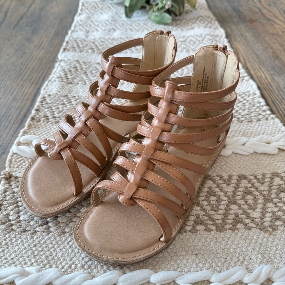 Sz 1 child Tucker + Tate (from Nordstrom) Gladiator Sandals